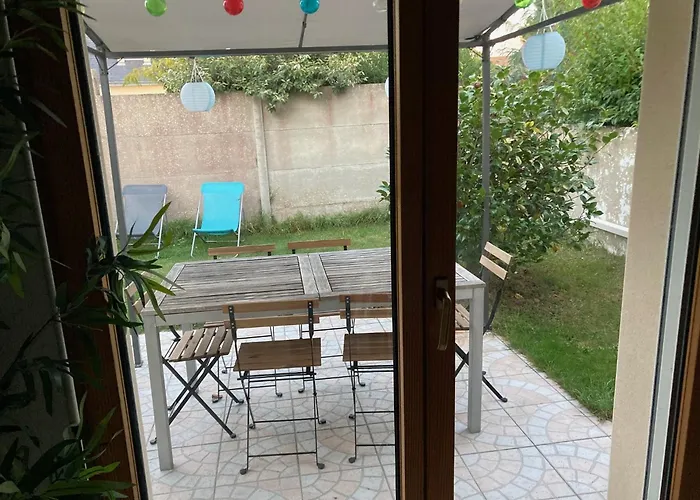 Hébergement de vacances Kerann 1mn De La Avec Jardin